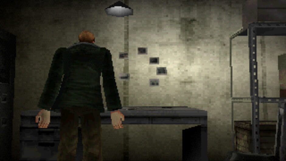 Resident Evil Survivor screenshot 2