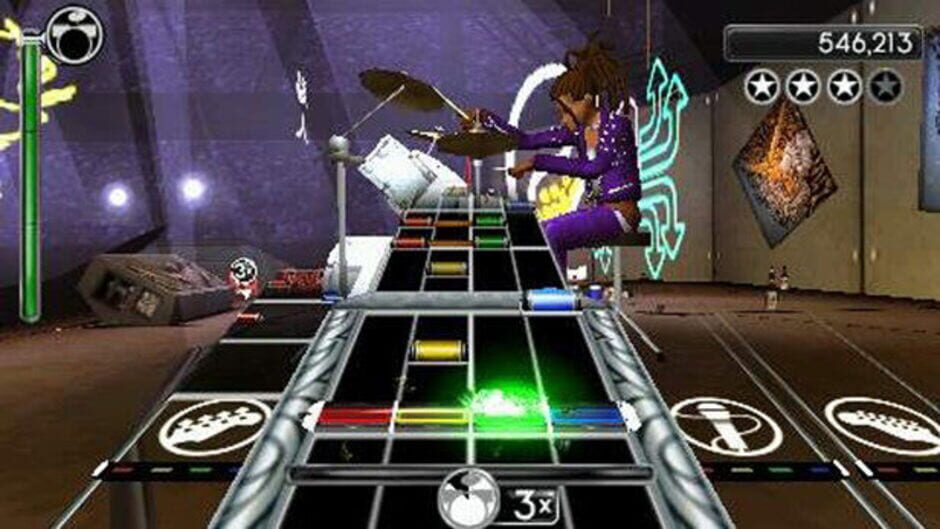 Rock Band Unplugged screenshot 2