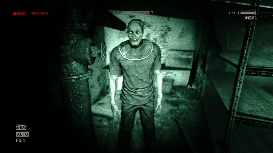 Outlast: Bundle of Terror screenshot 6